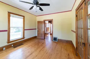 825 Frederick St, Oshkosh, WI 54901 - Photo 7