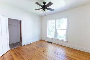825 Frederick St, Oshkosh, WI 54901 - Photo 13