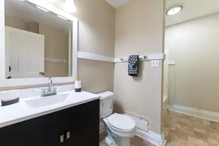 825 Frederick St, Oshkosh, WI 54901 - Photo 31