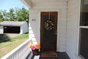 825 Frederick St, Oshkosh, WI 54901 - Photo 43
