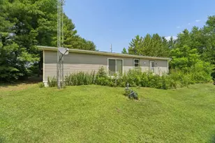 W8590 Breakneck Rd, Oakfield, WI 53065 - Photo 9