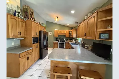 420 Longwood Lane, Wrightstown, WI 54180 - Photo 9