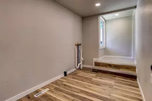 1315 W Summer St, Appleton, WI 54914 - Photo 17