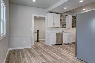 1315 W Summer St, Appleton, WI 54914 - Photo 9