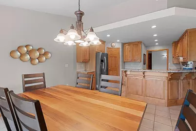 220 E Falcon Hill Way, Green Bay, WI 54302 - Photo 13