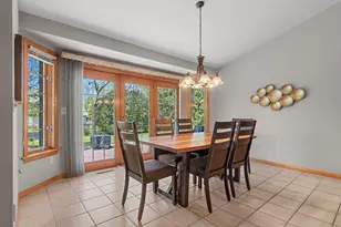 220 E Falcon Hill Way, Green Bay, WI 54302 - Photo 11