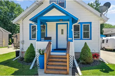 1706 Smith Street, Green Bay, WI 54302 - Photo 3