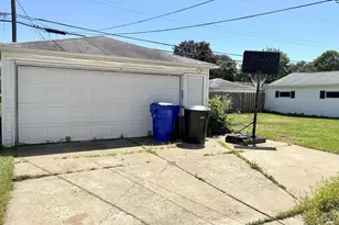 1137 W Roberts Ave, Appleton, WI 54914 - Photo 5