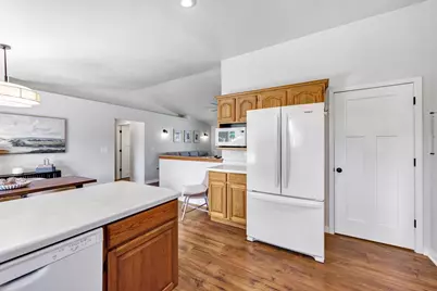 3766 Sandpiper Way, Green Bay, WI 54311 - Photo 11