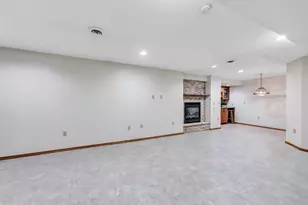 1630 Tiffany Ct, De Pere, WI 54115 - Photo 29