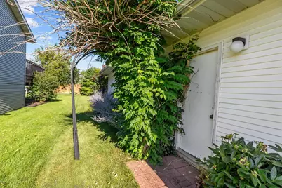 1232 Wheatfield Way, Oshkosh, WI 54904 - Photo 41