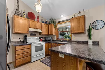 1232 Wheatfield Way, Oshkosh, WI 54904 - Photo 11