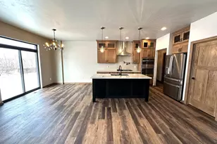W5025 Blue Heron Circle, Sherwood, WI 54169 - Photo 5