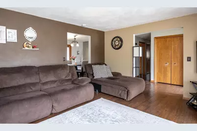 1006 Woodland Court, Kaukauna, WI 54130 - Photo 5