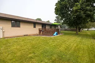 1006 Woodland Ct, Kaukauna, WI 54130 - Photo 23