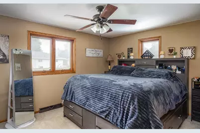 1006 Woodland Court, Kaukauna, WI 54130 - Photo 11