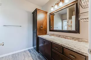 320D E Evergreen Dr, Kaukauna, WI 54130 - Photo 15
