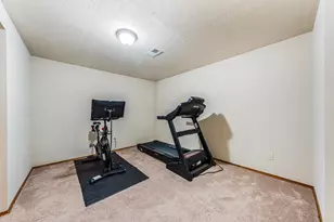 1028 Durham Ln, Menasha, WI 54952 - Photo 29