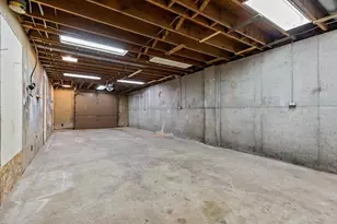 W6425 Lakeview Ct, Menasha, WI 54952 - Photo 53
