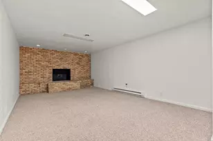 W6425 Lakeview Ct, Menasha, WI 54952 - Photo 23
