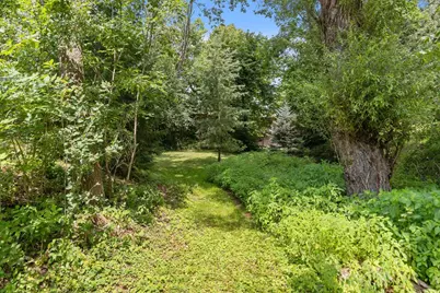 W6425 Lakeview Court, Menasha, WI 54952 - Photo 71