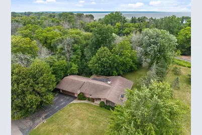 W6425 Lakeview Court, Menasha, WI 54952 - Photo 55