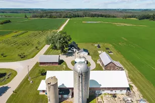 N5964 Division Rd, Cecil, WI 54111 - Photo 77