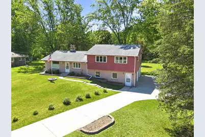 2241 Wallace Lake Road, West Bend, WI 53090 - Photo 19