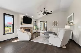 5078 N Milkweed Trl, Appleton, WI 54913 - Photo 5