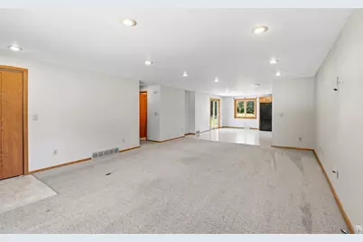 921 Outward Avenue, De Pere, WI 54115 - Photo 7