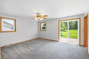 921 Outward Ave, De Pere, WI 54115 - Photo 17