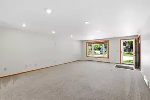 921 Outward Ave, De Pere, WI 54115 - Photo 5