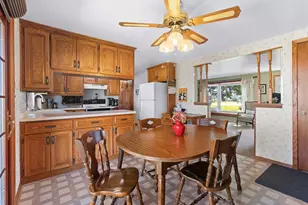 5091 Caledonia Dr, New Franken, WI 54229 - Photo 7