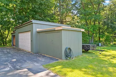 1004 W Crescent Drive, Manitowoc, WI 54220 - Photo 67