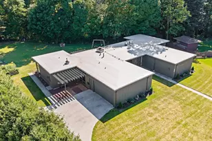 1004 W Crescent Dr, Manitowoc, WI 54220 - Photo 77