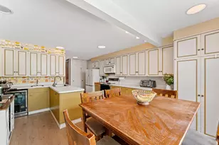 1004 W Crescent Dr, Manitowoc, WI 54220 - Photo 29