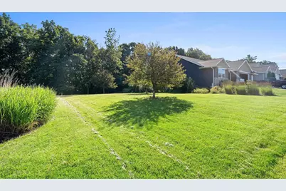 3329 Largo Ridge Drive, Green Bay, WI 54311 - Photo 3