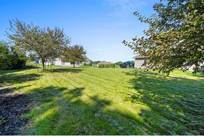 3329 Largo Ridge Drive, Green Bay, WI 54311 - Photo 5