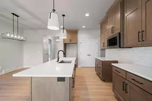 2864 Elm Tree, Howard, WI 54313 - Photo 13