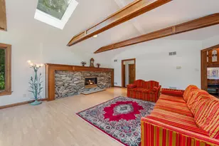 W270S3575 Oak Knoll Dr, Waukesha, WI 53189 - Photo 7