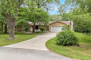 W270S3575 Oak Knoll Dr, Waukesha, WI 53189 - Photo 59