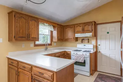 3123 W Hiawatha Drive, Appleton, WI 54914 - Photo 3