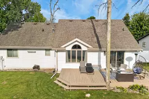 1229 Appleton St, Menasha, WI 54952 - Photo 27