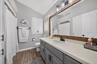 1229 Appleton St, Menasha, WI 54952 - Photo 15