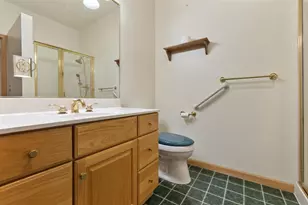 8 Hampton Ct, Fond du Lac, WI 54935 - Photo 17