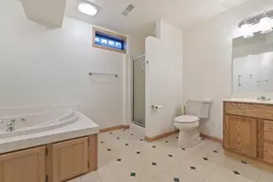 8 Hampton Ct, Fond du Lac, WI 54935 - Photo 29