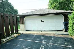 8830 W Greenwood Terrace, Milwaukee, WI 53224 - Photo 3