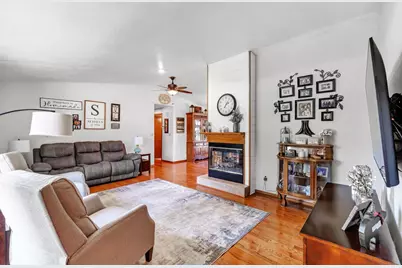 3659 Van Laanen Road, Green Bay, WI 54311 - Photo 7