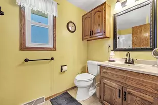 3659 VanLaanen Rd, Green Bay, WI 54311 - Photo 21