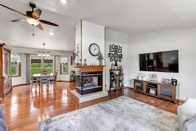 3659 Van Laanen Road, Green Bay, WI 54311 - Photo 9